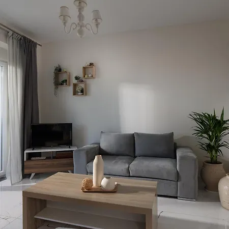 Abbraccio - Contemporary Seaside * Chaniotis